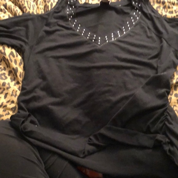 ONE STEP UP 1X black scoop-neck shirred cold shoulder w/silver detail - Picture 2 of 12